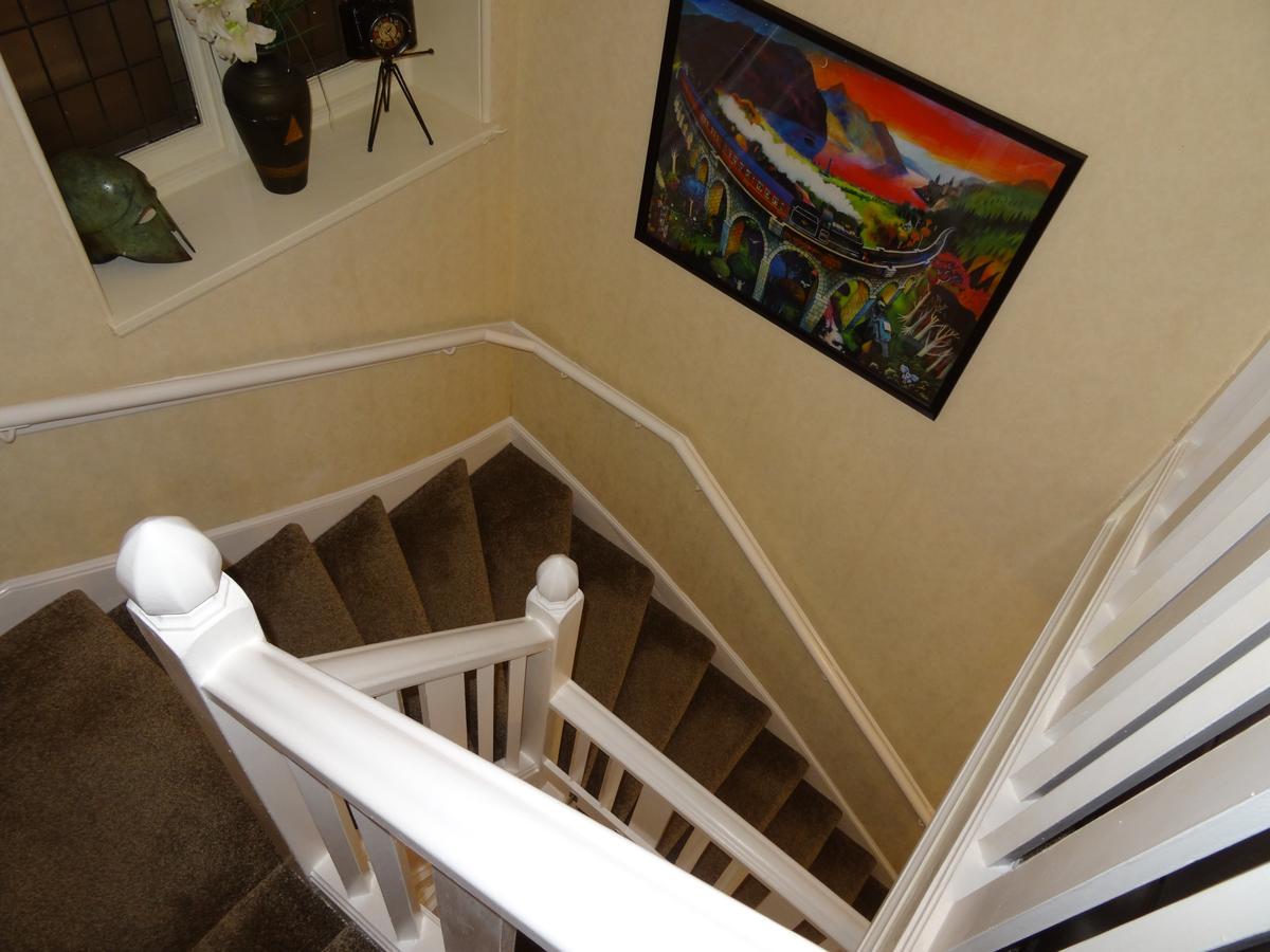 The Knowe Guest House Каландър Екстериор снимка